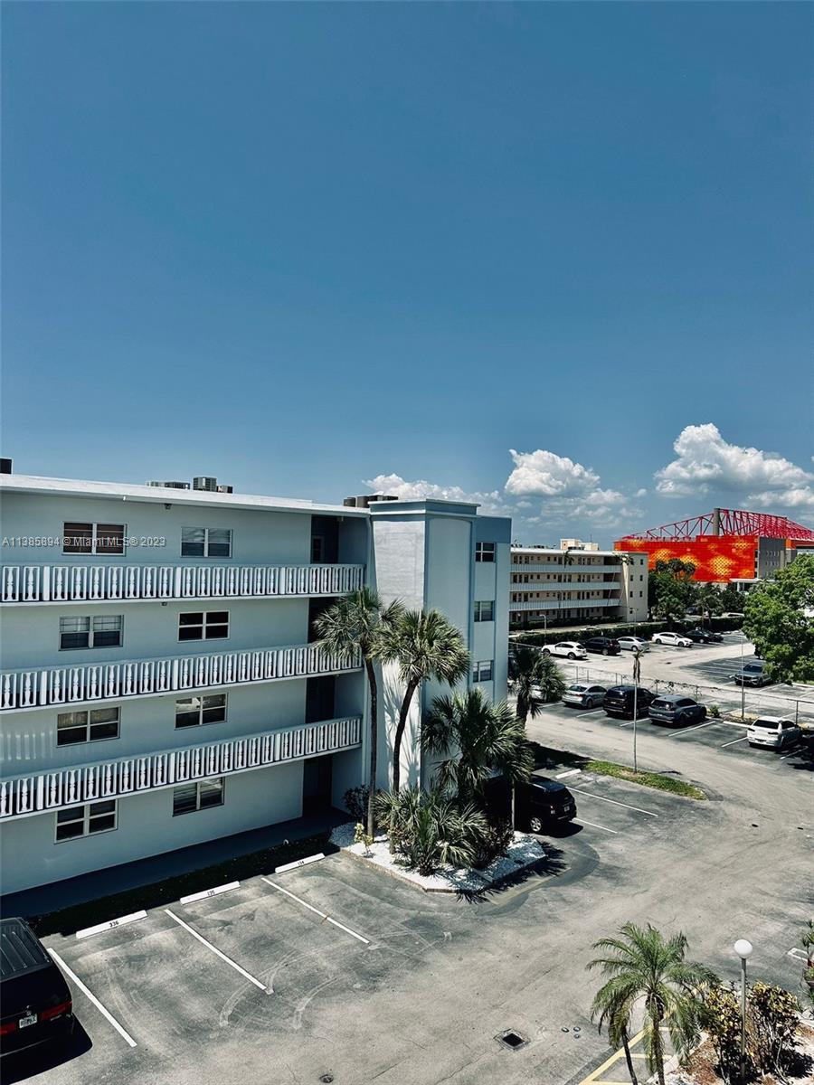 Photo of 604 NE 2nd St #429 in Dania Beach, FL