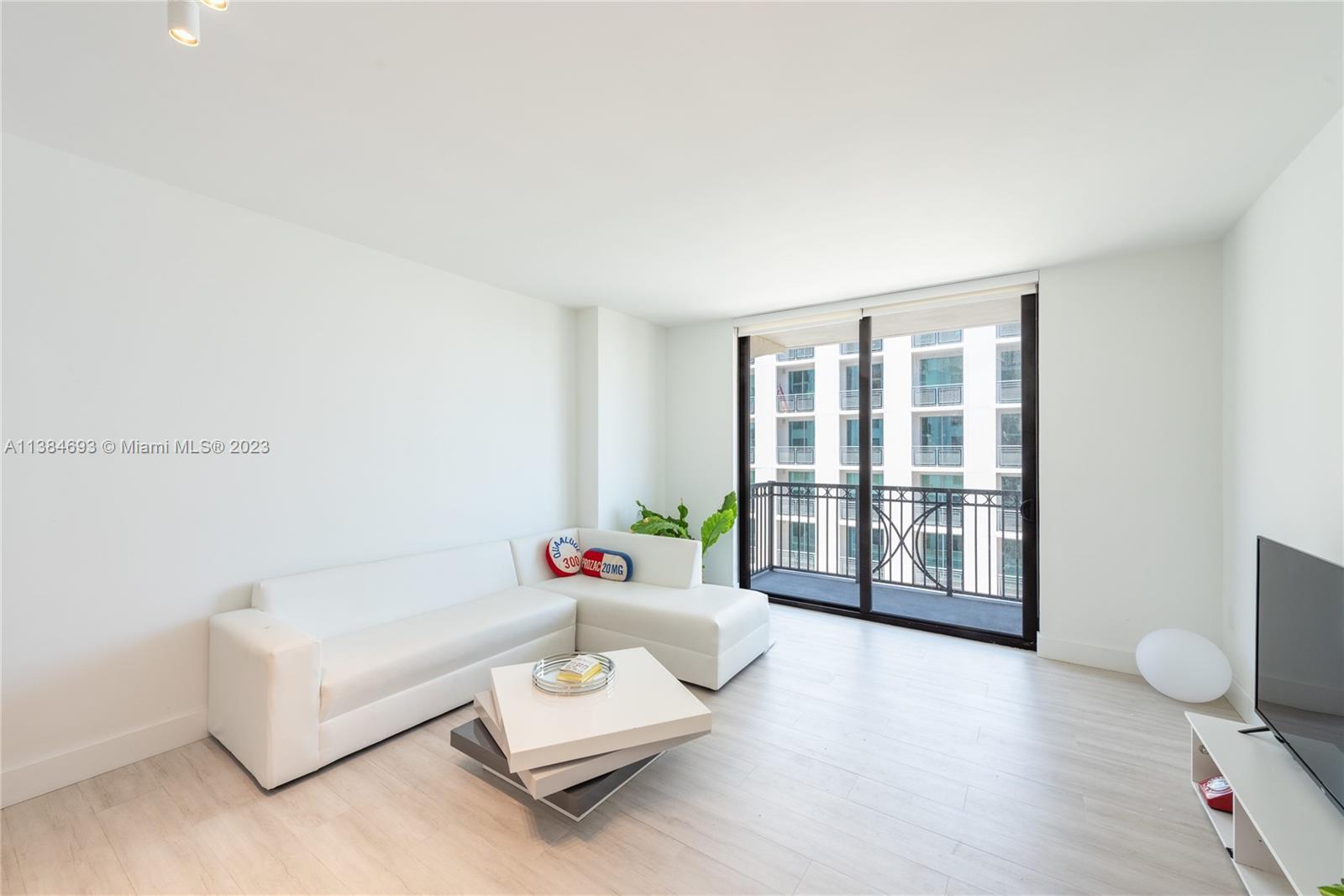 Photo of 301 Altara Ave #707 in Coral Gables, FL