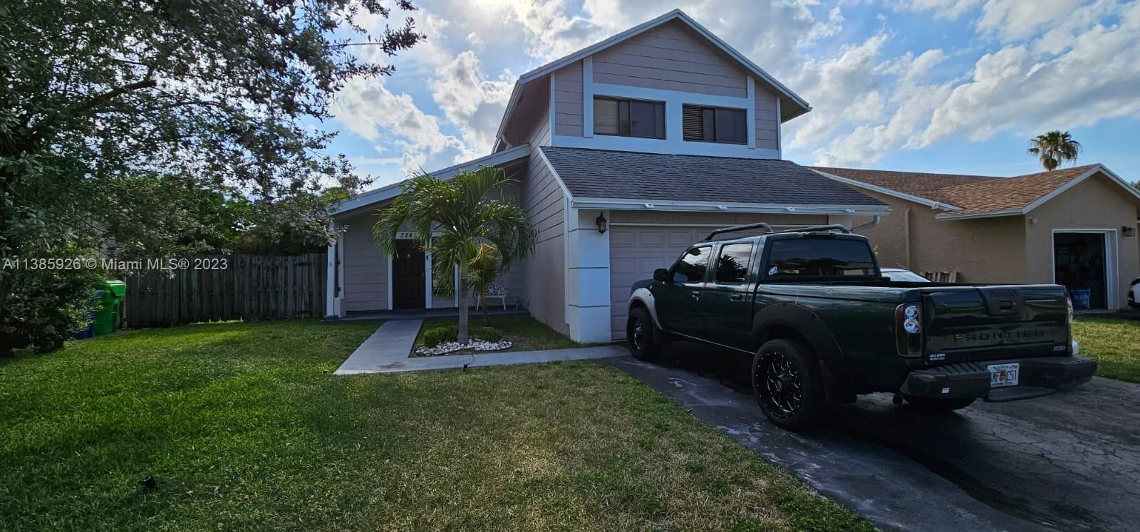 Photo of 3241 NW 103rd Ter in Sunrise, FL