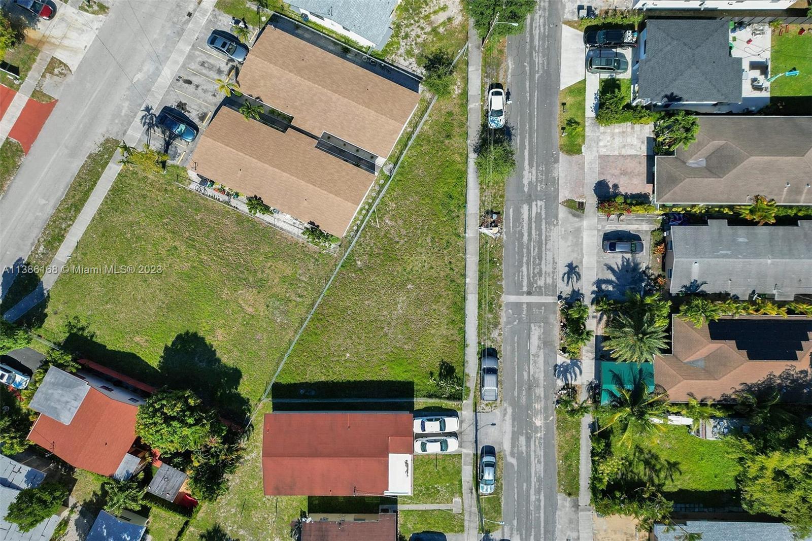 Photo of 5 Nw Ct in Hallandale Beach, FL