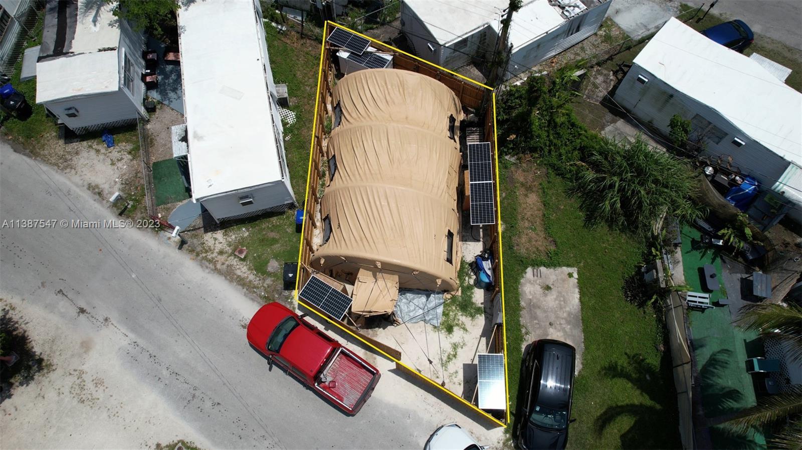 Photo of 2454 NE 136th St in North Miami Beach, FL