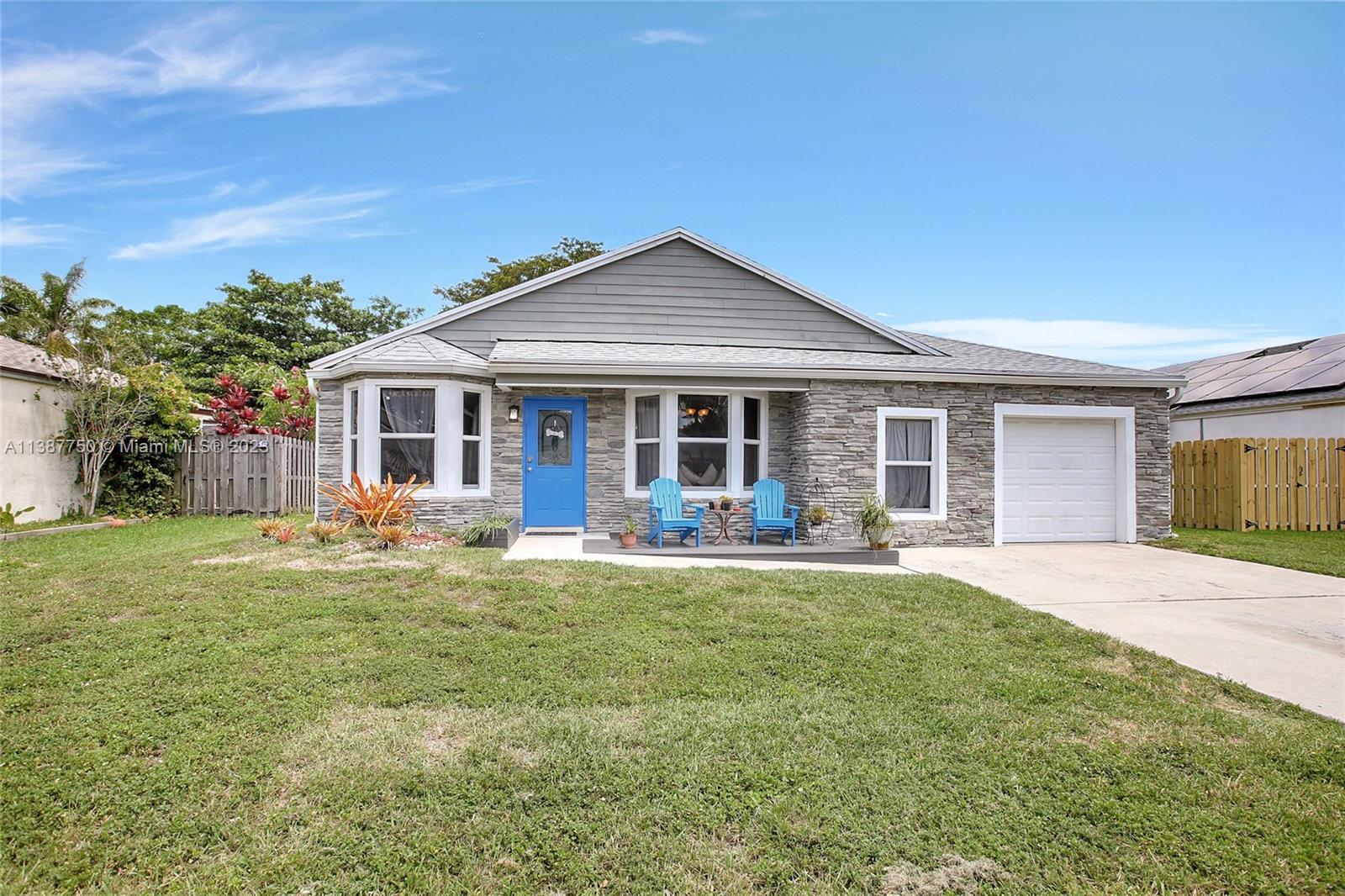 Photo of 13531 SW 10th Pl in Davie, FL
