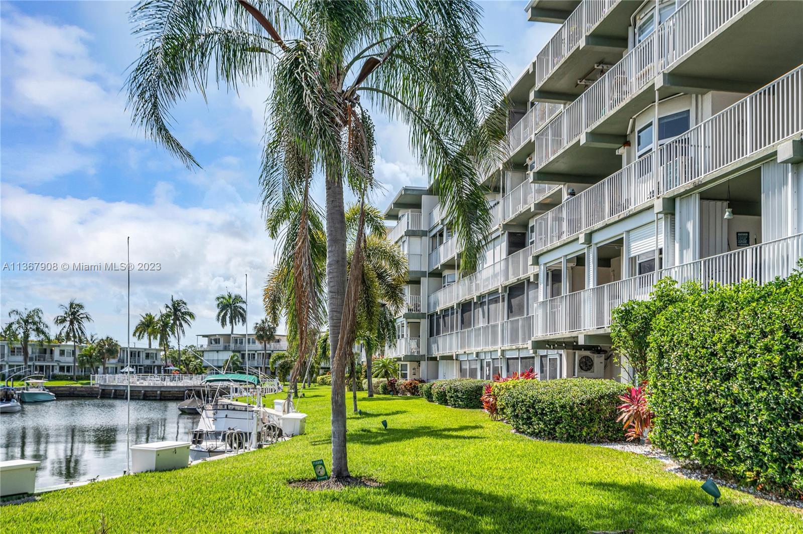 Photo of 1511 SE 15th Ct #201 in Deerfield Beach, FL