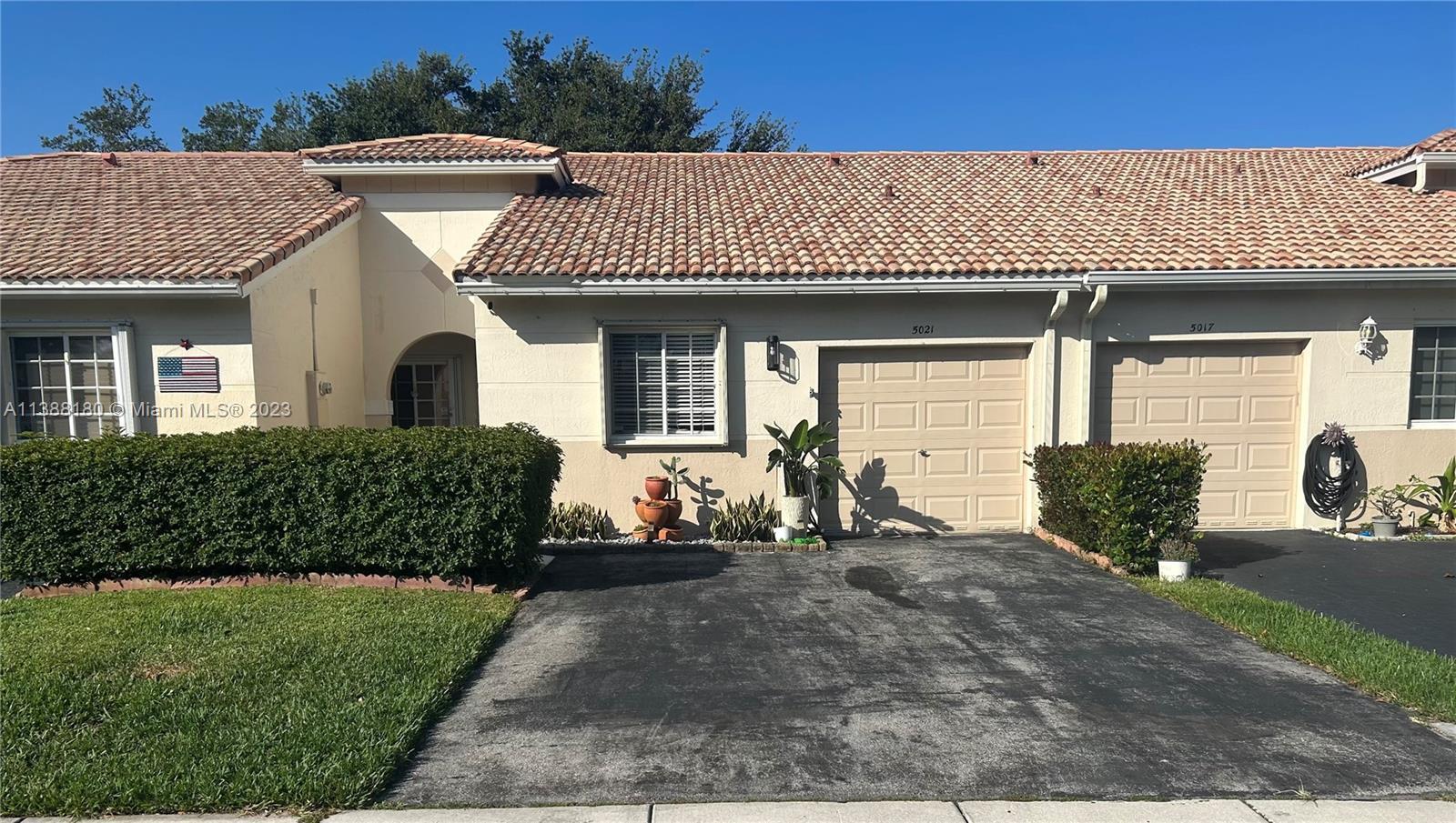 Photo of 5021 SW 32nd Ter #5021 in Dania Beach, FL