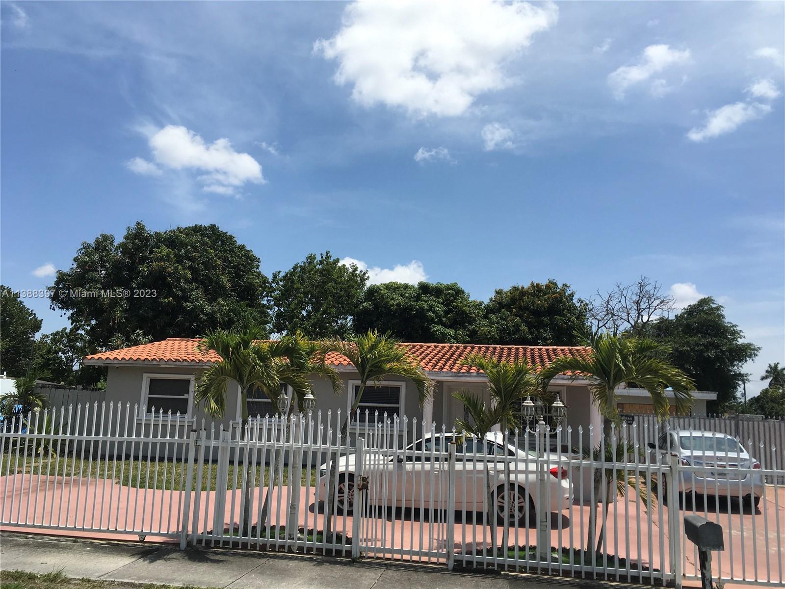 Photo of 5480 NW 175th St in Miami Gardens, FL