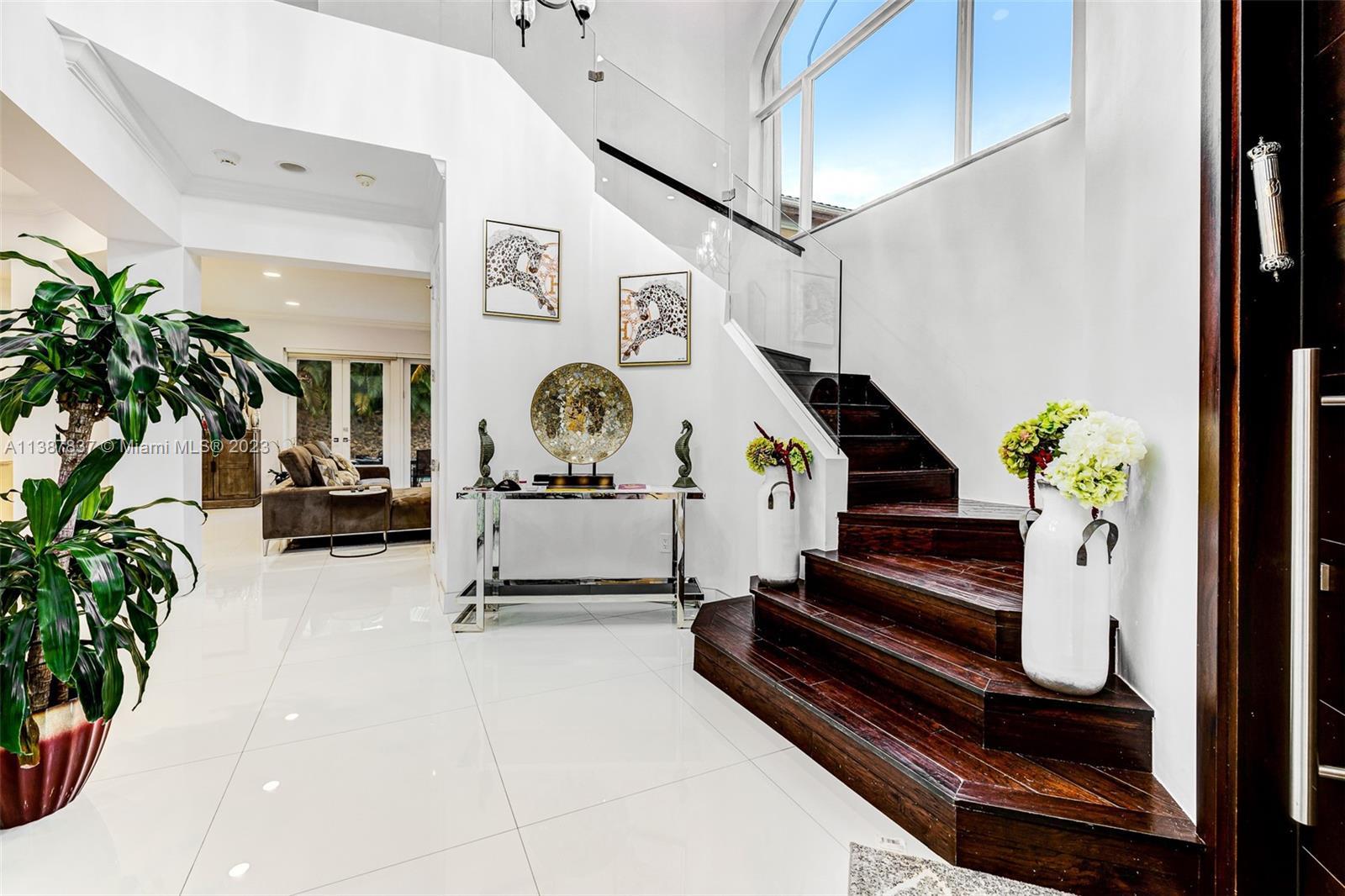 Photo of 19435 39th Ave in Sunny Isles Beach, FL