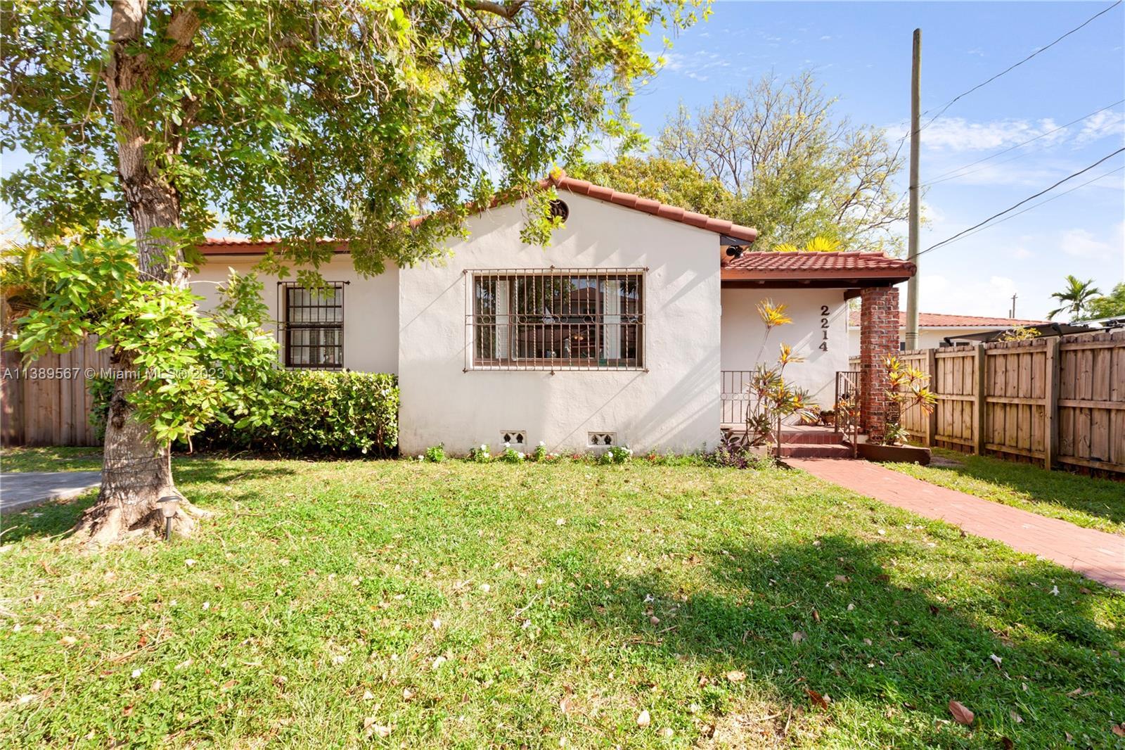 Photo of 2214 SW 17th Ter in Miami, FL