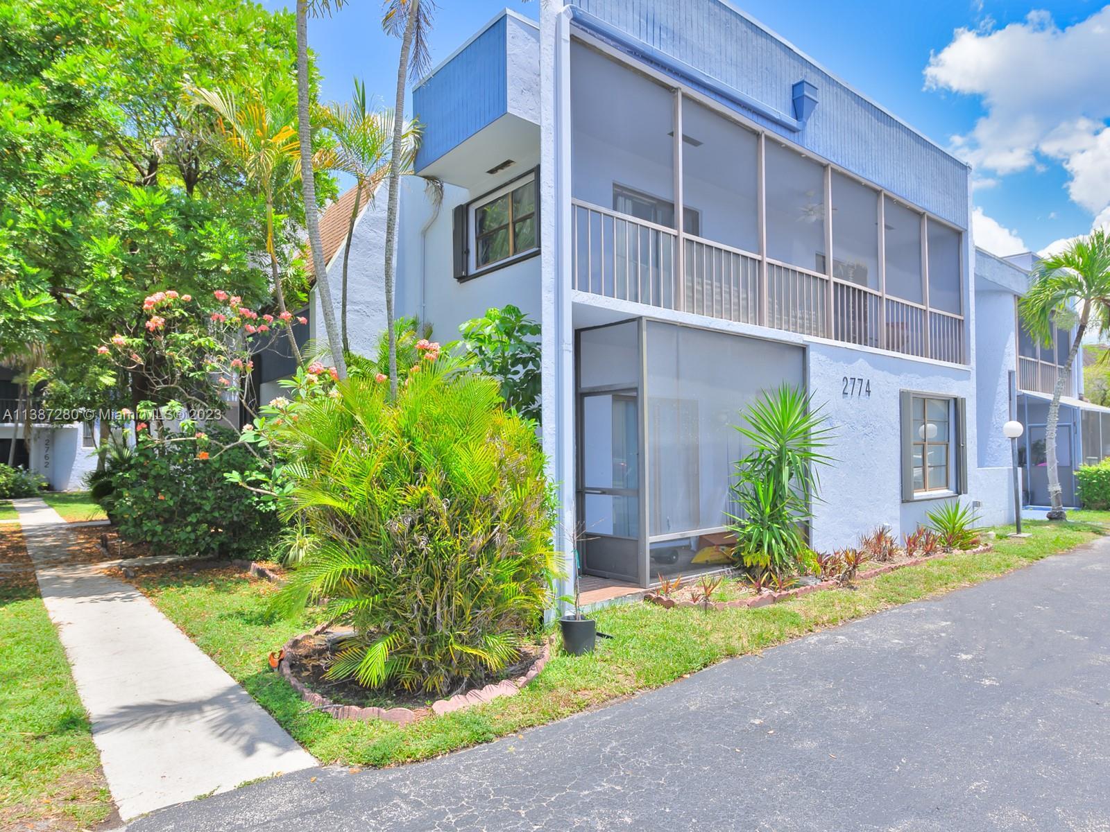 Photo of 2774 S University Dr #10C in Davie, FL