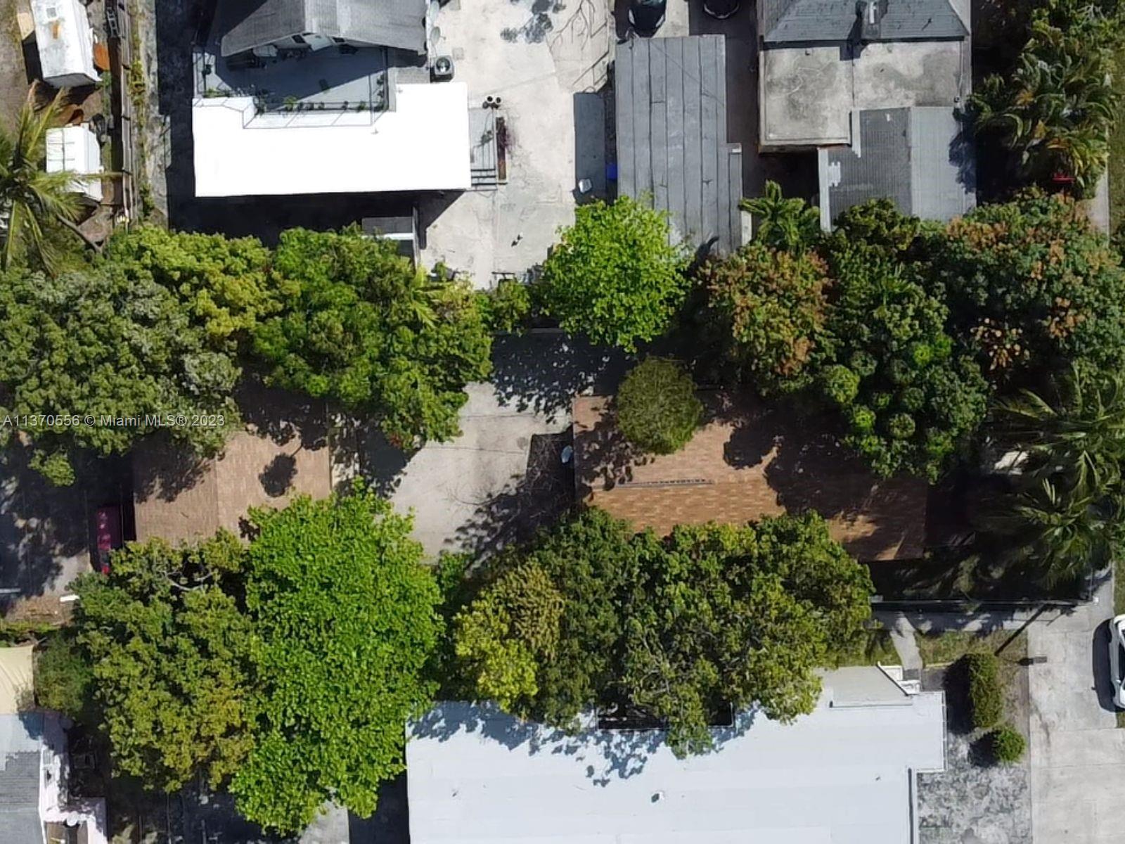 Photo of 1021 NW 4th St in Miami, FL