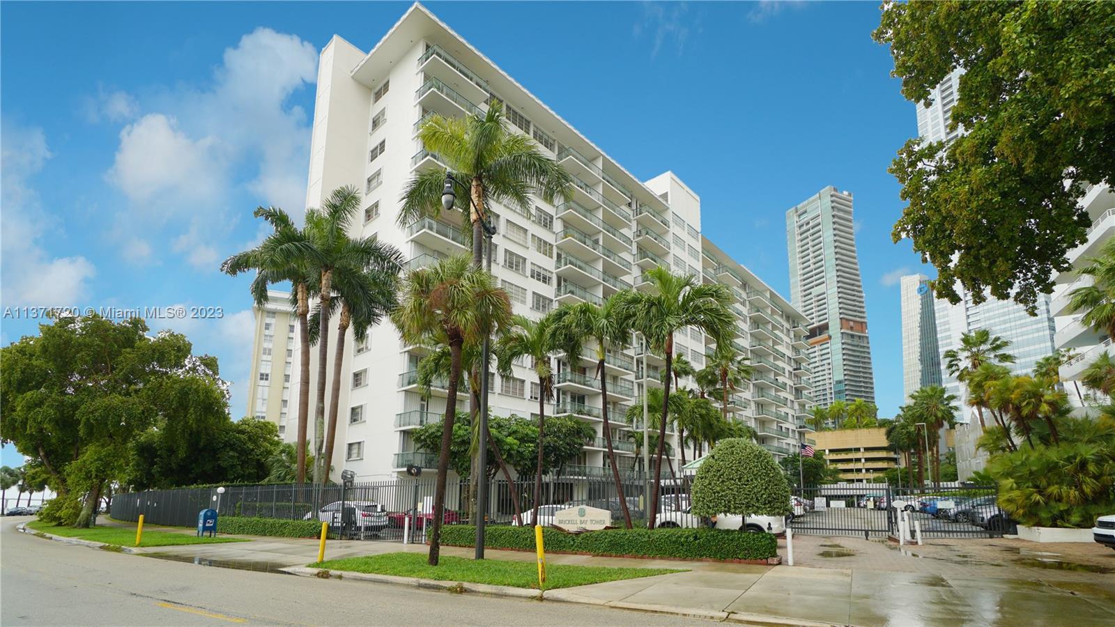 Photo of 1408 Brickell Bay Dr #811 in Miami, FL