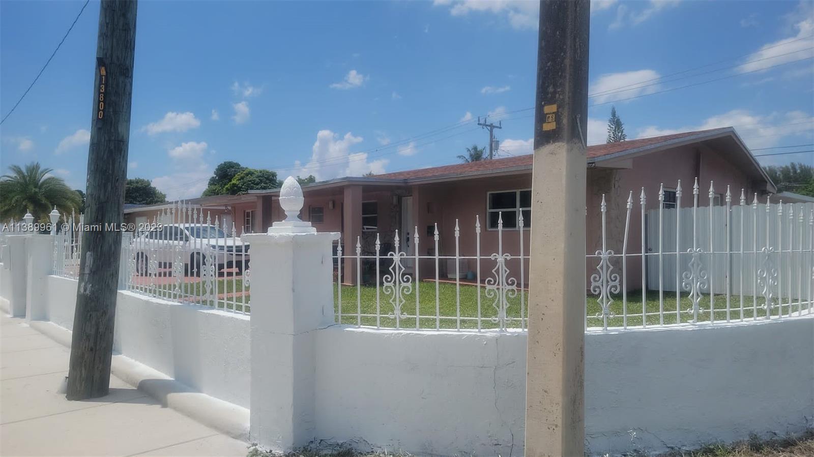 Photo of 3901 NW 177th St in Miami Gardens, FL