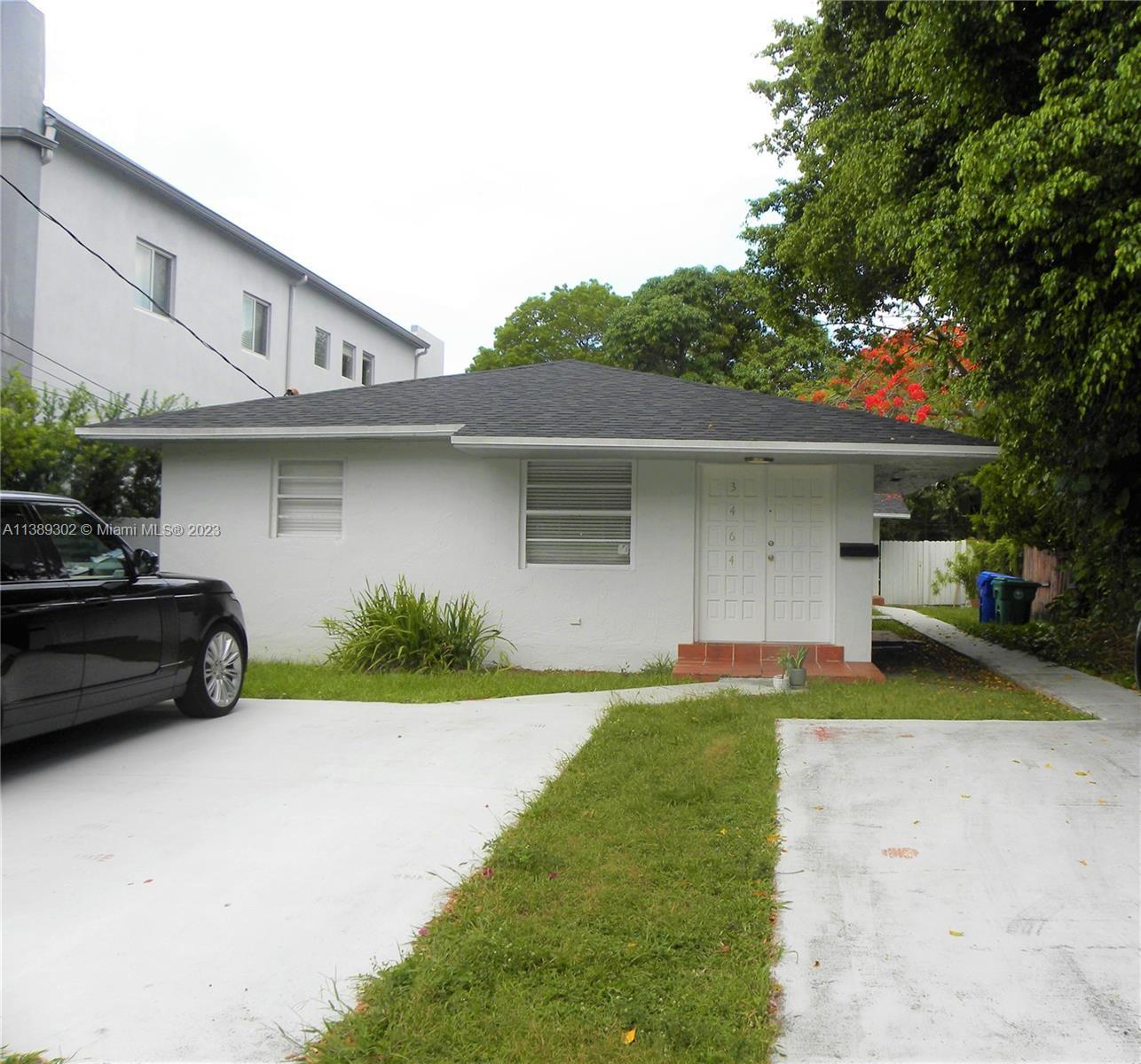 Photo of 3466 SW 23rd St in Miami, FL