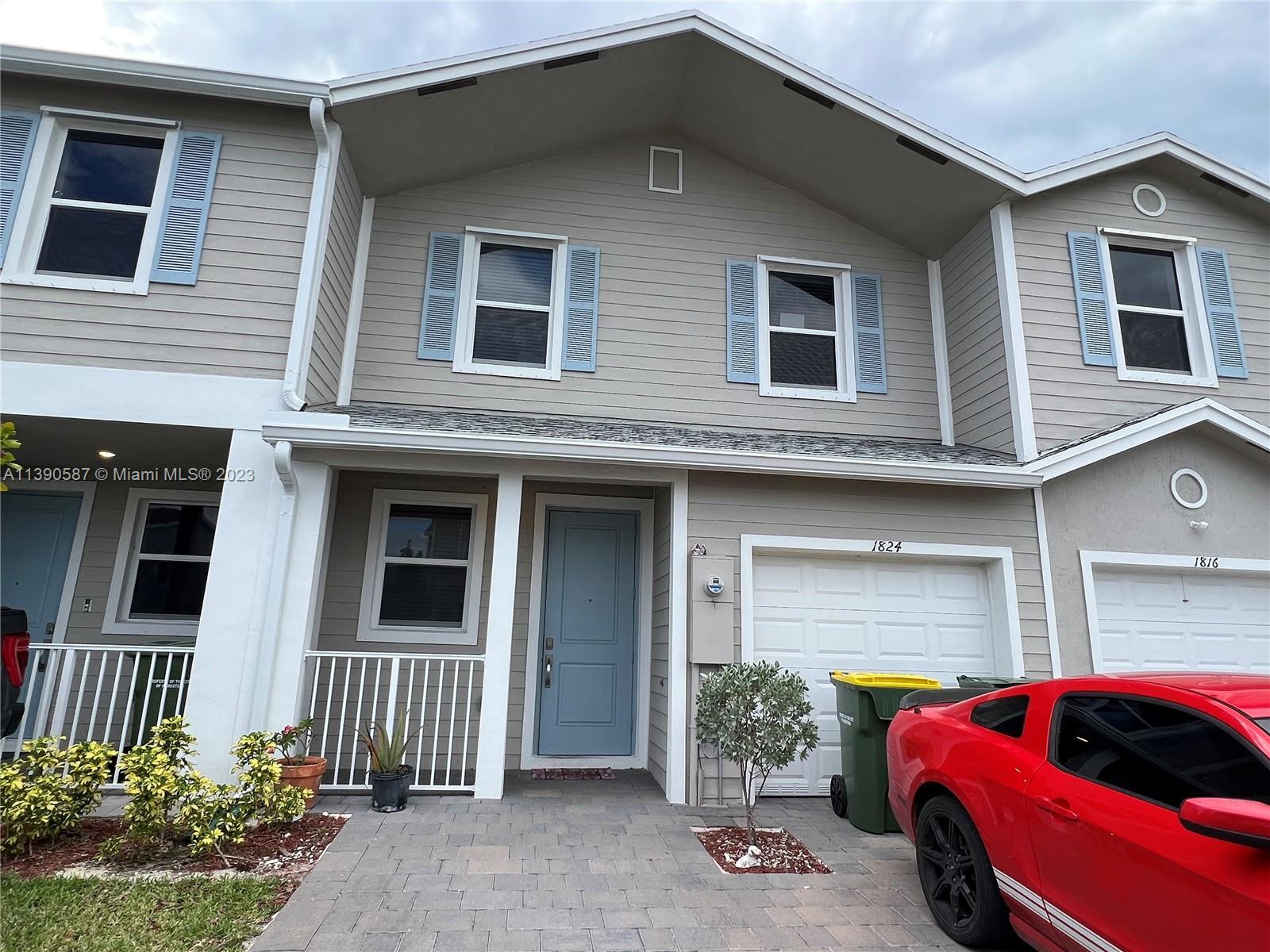 Photo of 1824 SE 9th Ave in Homestead, FL