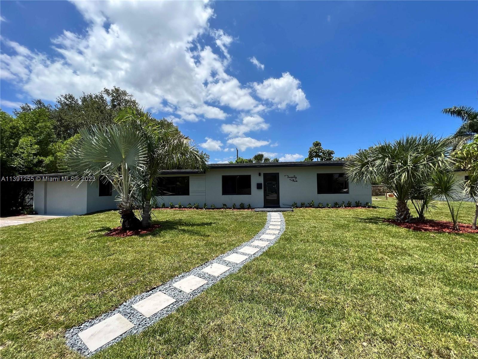 Photo of 25 NE 26th Dr in Wilton Manors, FL