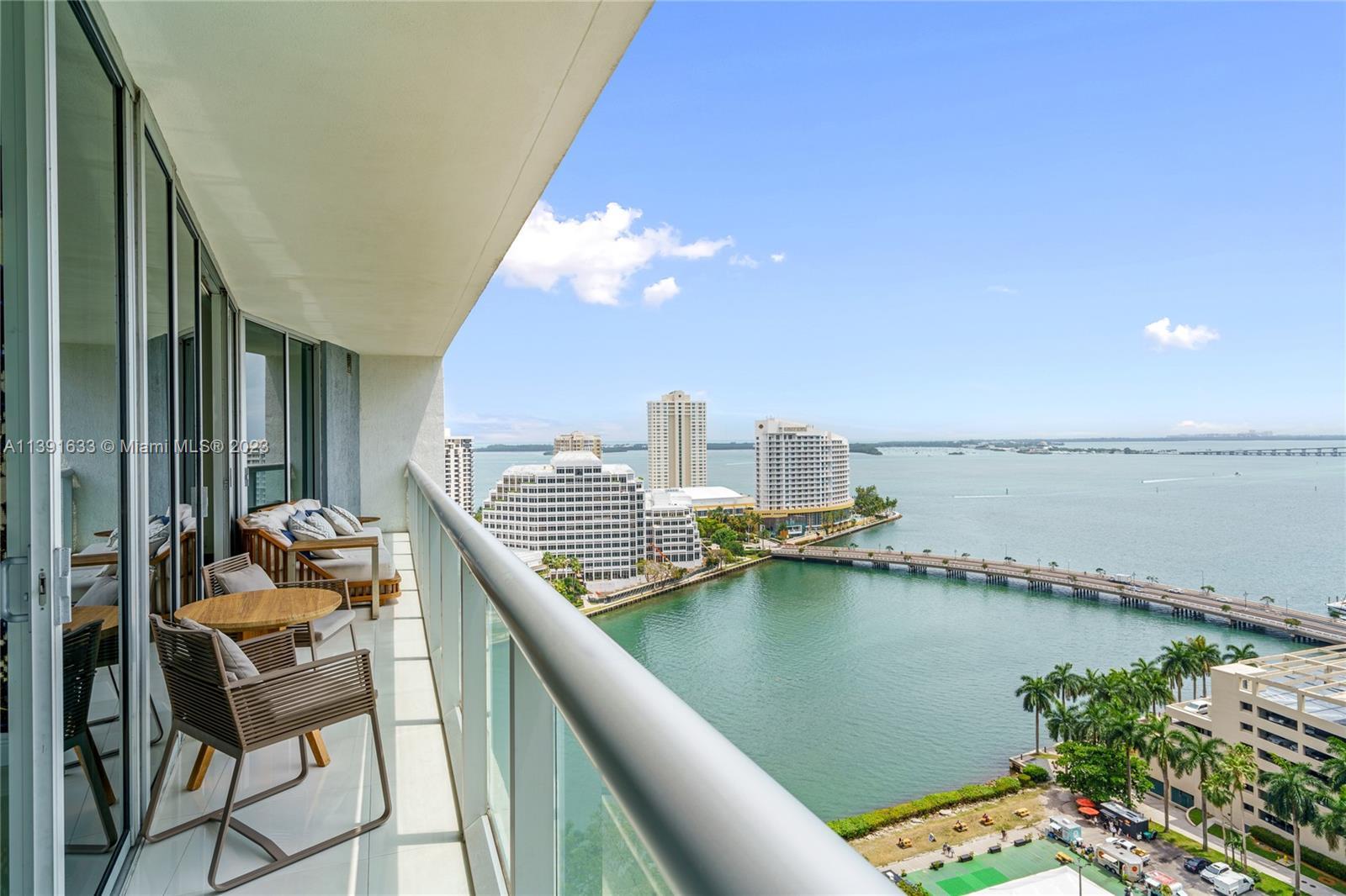 Photo of 495 Brickell Ave #2011 in Miami, FL