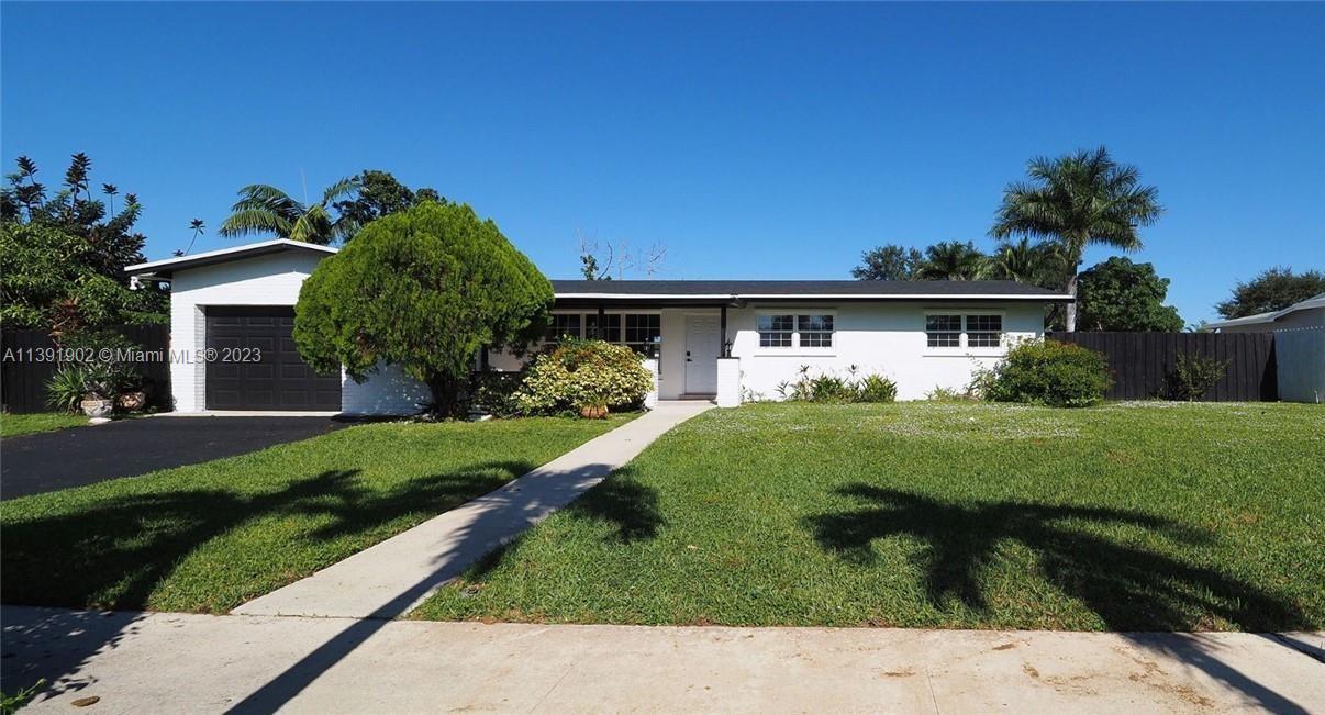 Photo of 11041 NW 21 St in Pembroke Pines, FL