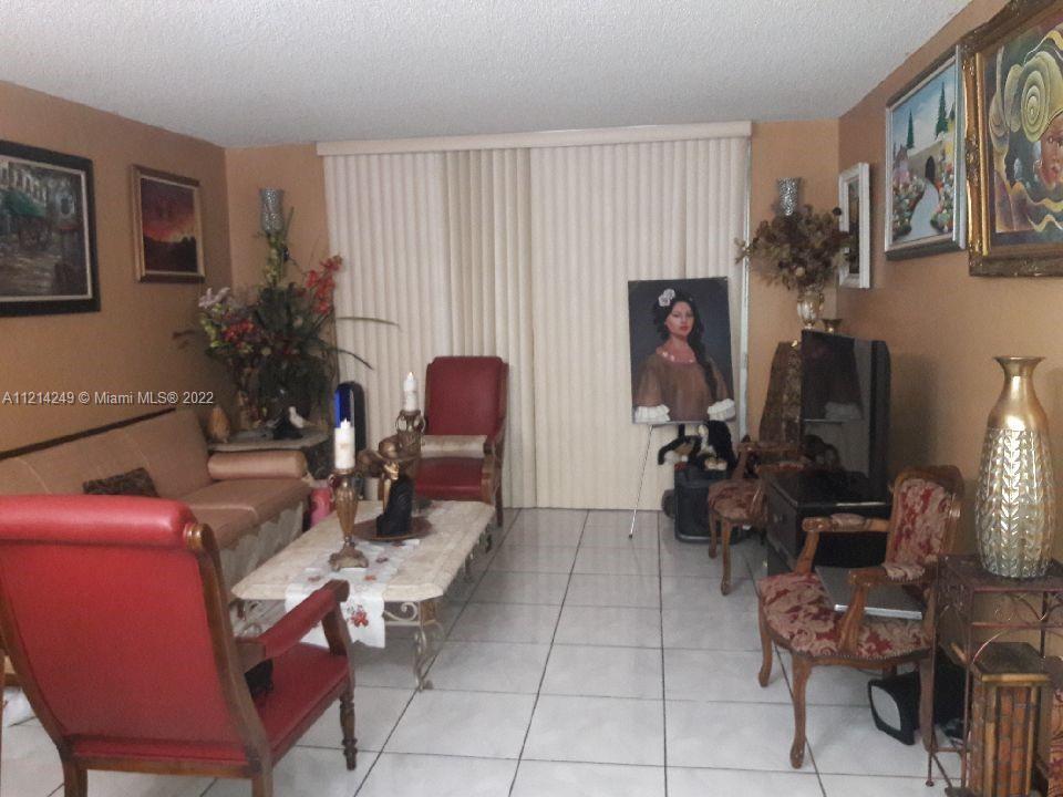 Photo of 2600 NW 49th Ave #413 in Lauderdale Lakes, FL