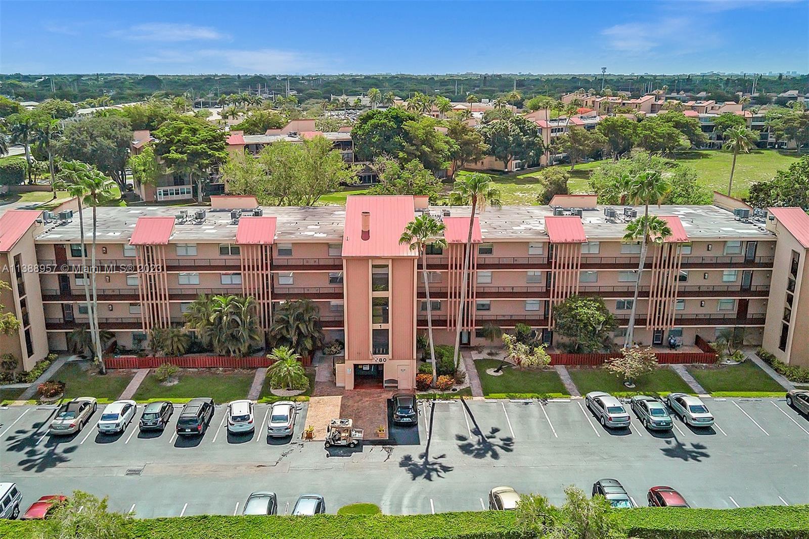 Photo of 480 NW 76th Ave #407 in Margate, FL