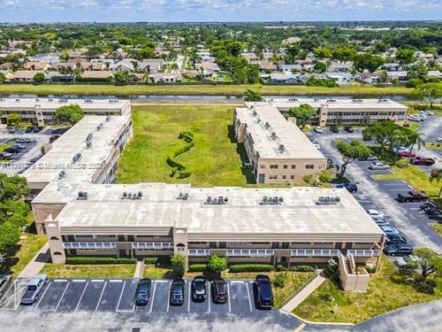 Photo of 9101 Sunrise Lakes Blvd #118 in Sunrise, FL