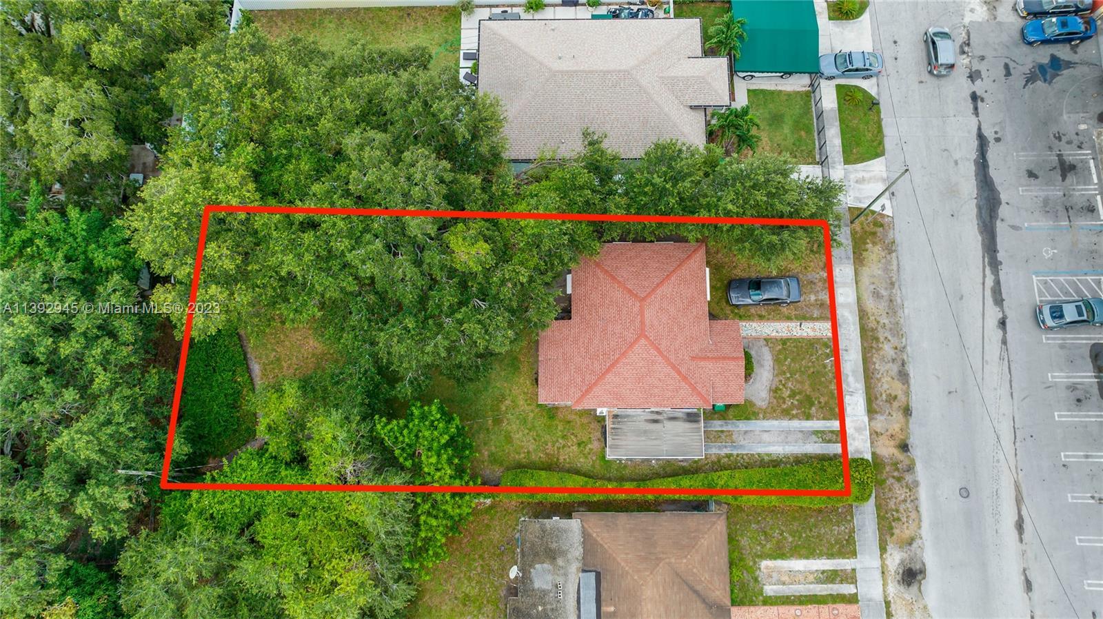 Photo of 3231 NW 43rd Ter in Miami, FL