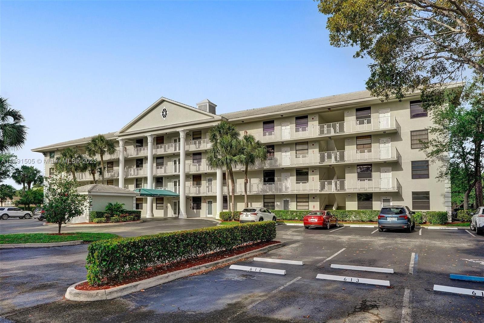 Photo of 1711 Whitehall Dr #202 in Davie, FL