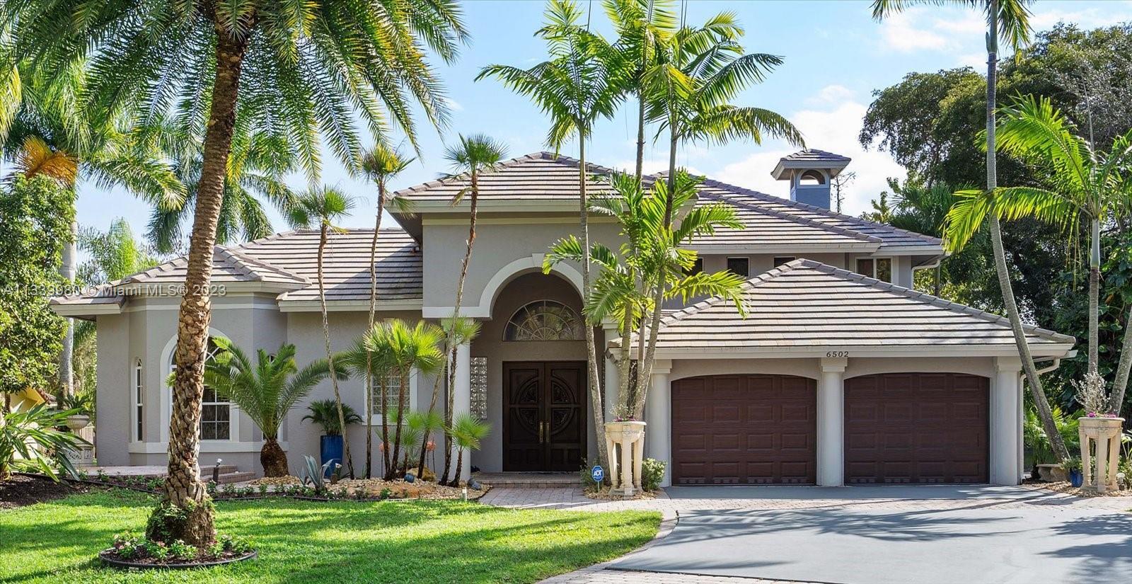 Photo of 6502 NW 66th Wy in Parkland, FL