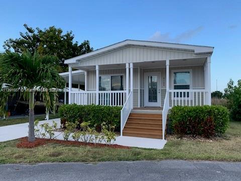 Photo of 5185 SW 34 St in Davie, FL