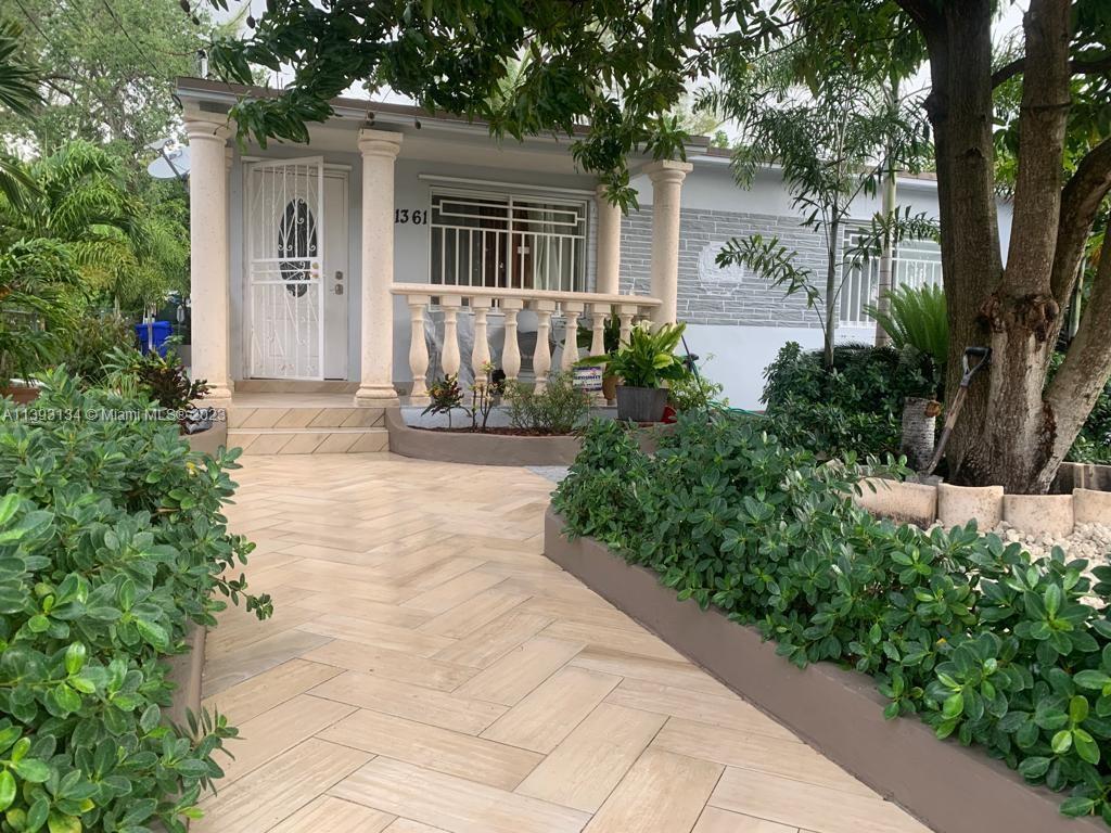 Photo of 1361 NW 45th St in Miami, FL