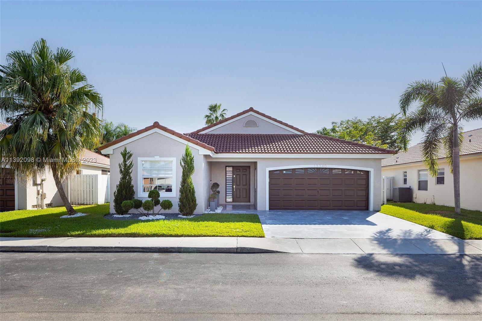 Photo of 13340 NW 13th St in Sunrise, FL