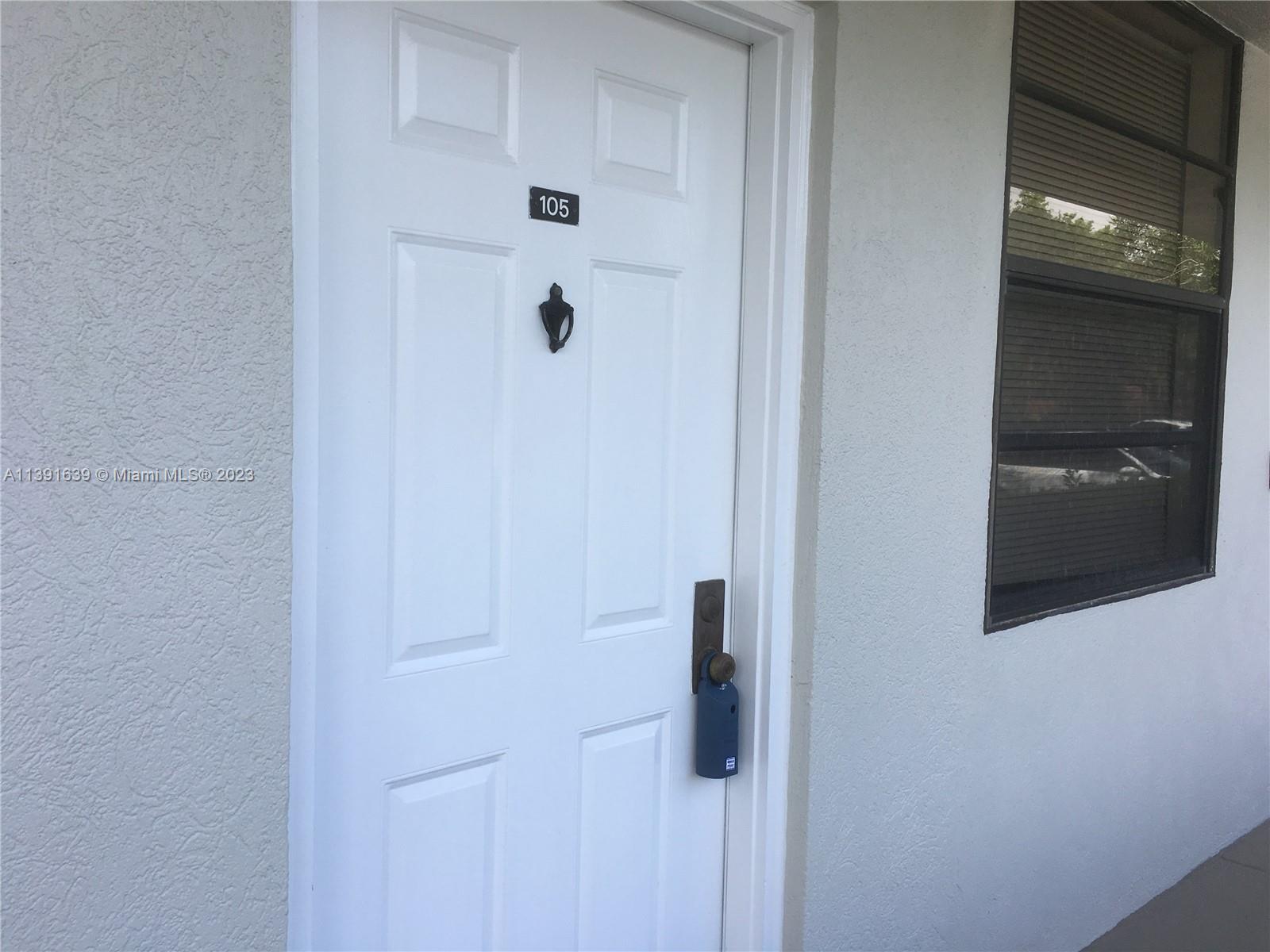 Photo of 1719 Whitehall Dr #105 in Davie, FL