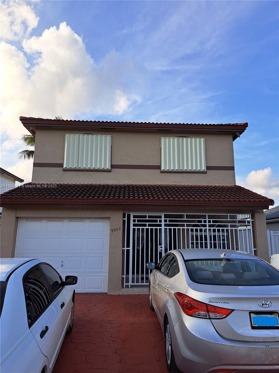 Photo of 9977 NW 123rd St in Hialeah Gardens, FL