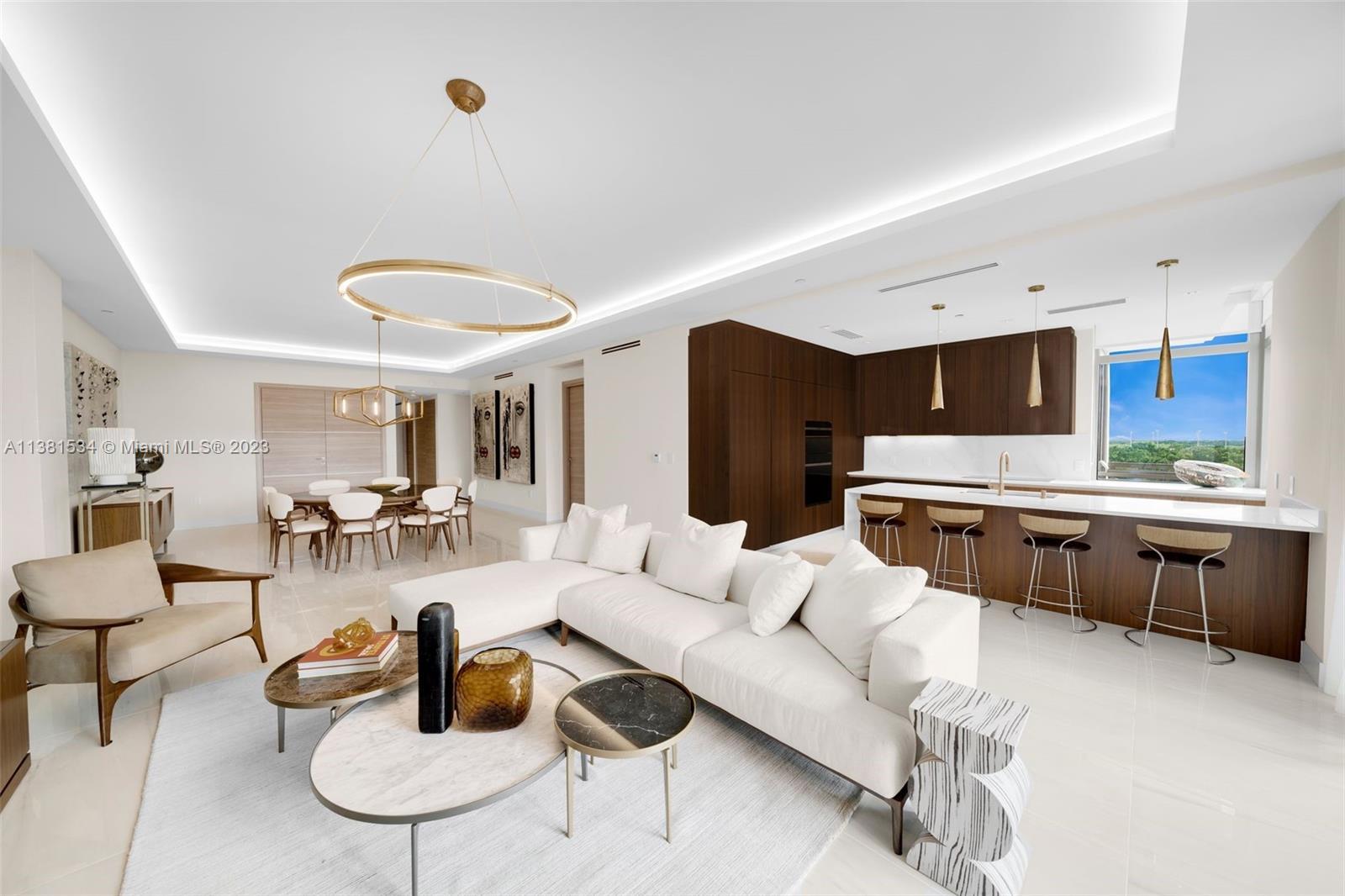 Photo of 515 Valencia Ave #701 in Coral Gables, FL