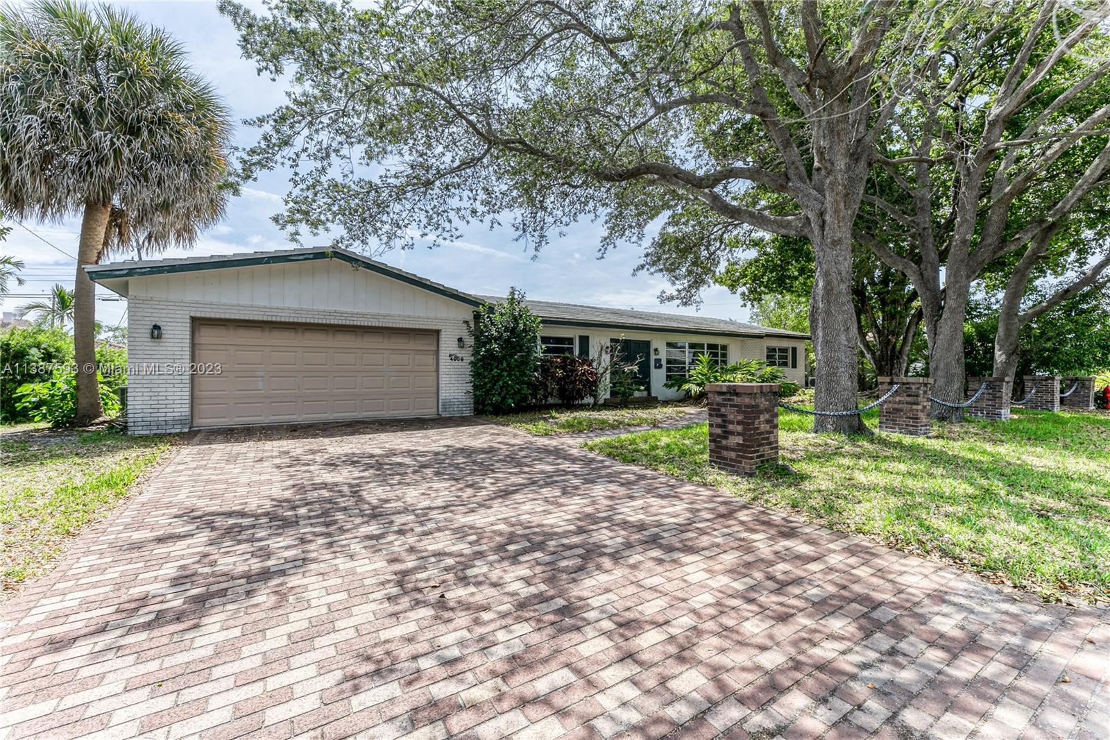 Photo of 4008 NE 21st Ave in Fort Lauderdale, FL