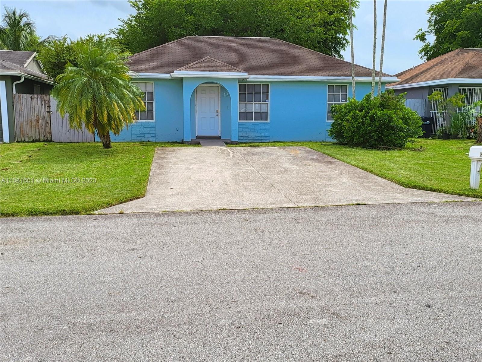 Photo of 753 SW 8th Ter in Florida City, FL