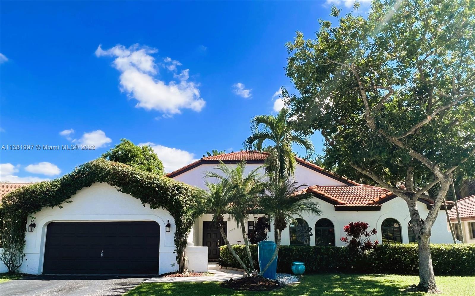 Photo of 2684 W Orchard Cir in Davie, FL