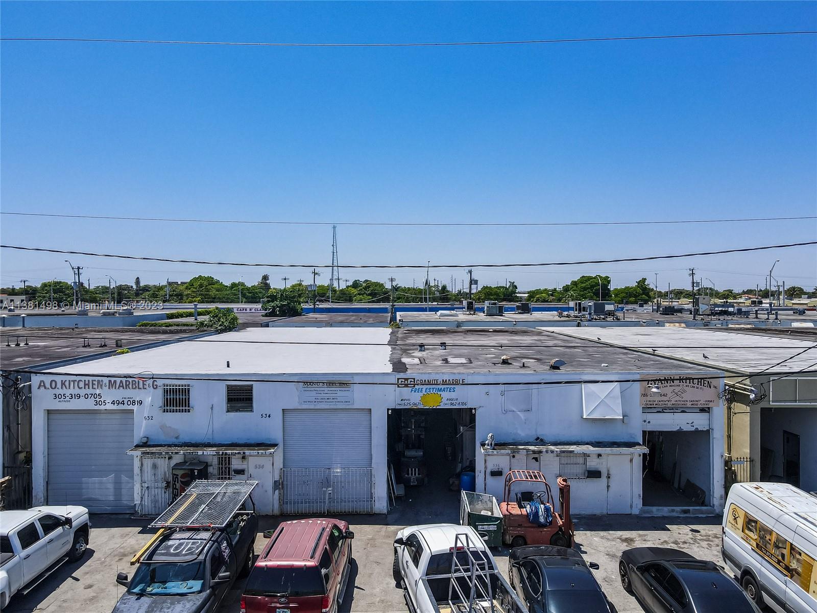 Photo of 532 W 28th St in Hialeah, FL