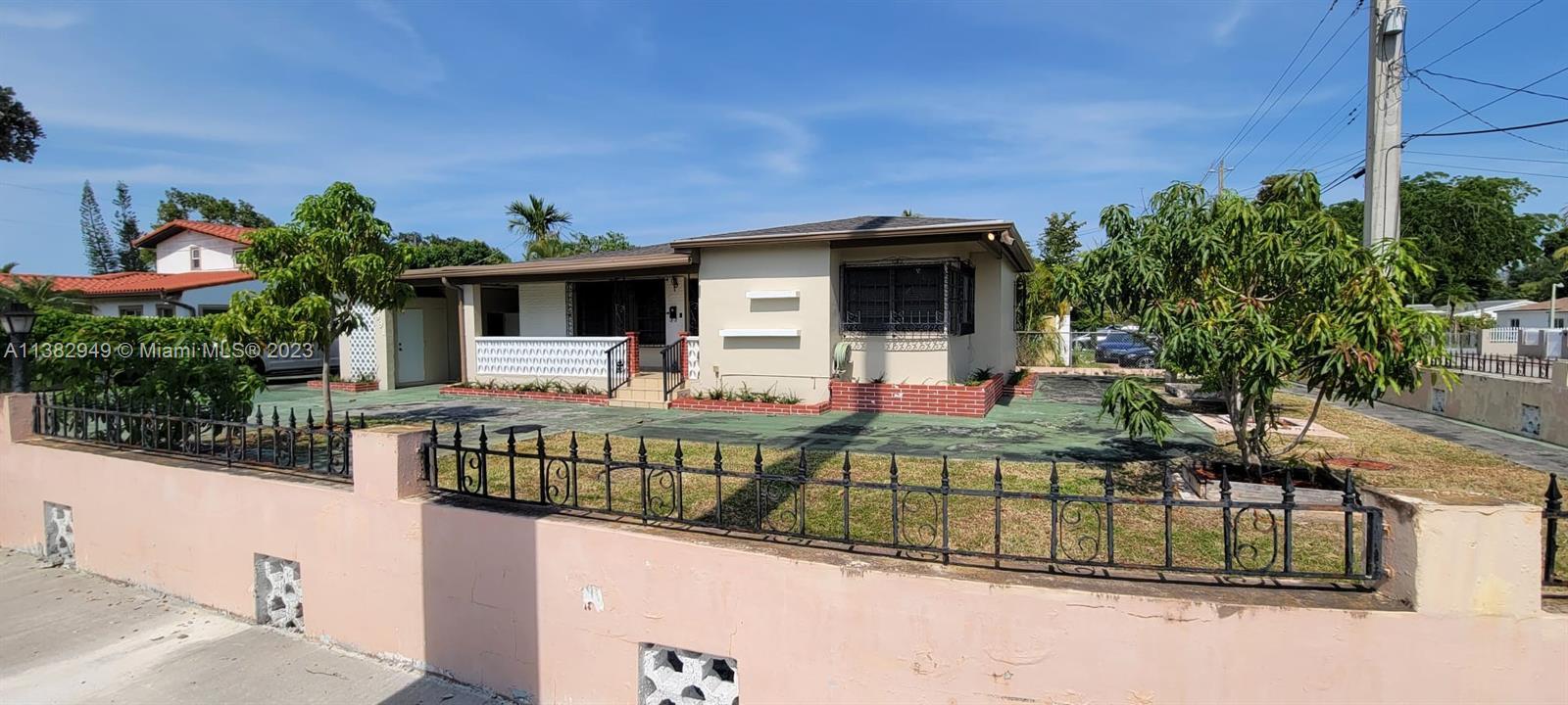 Photo of 1991 SW 62nd Ave in West Miami, FL