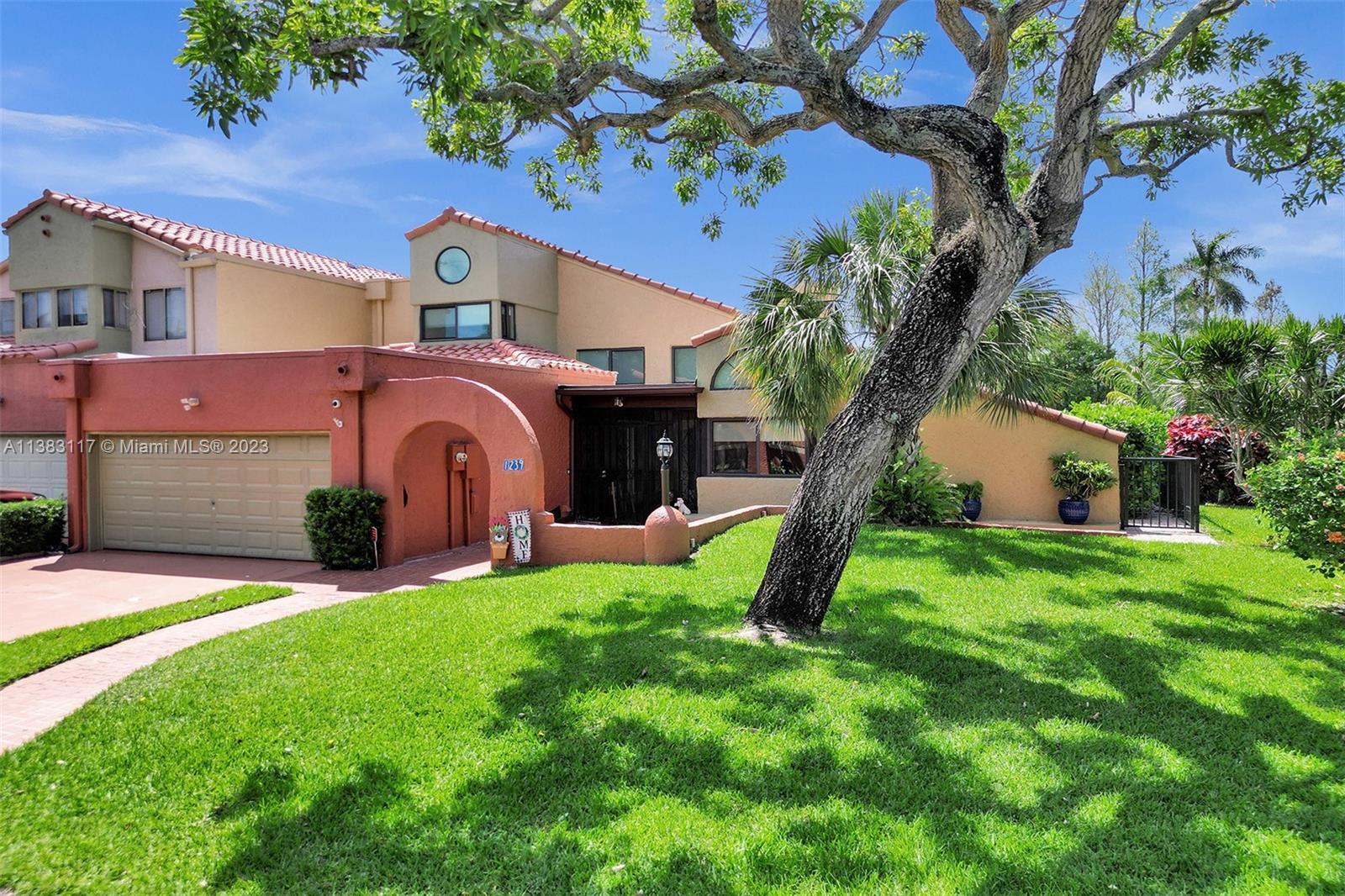 Photo of 1239 SW 87th Ter #1239 in Plantation, FL
