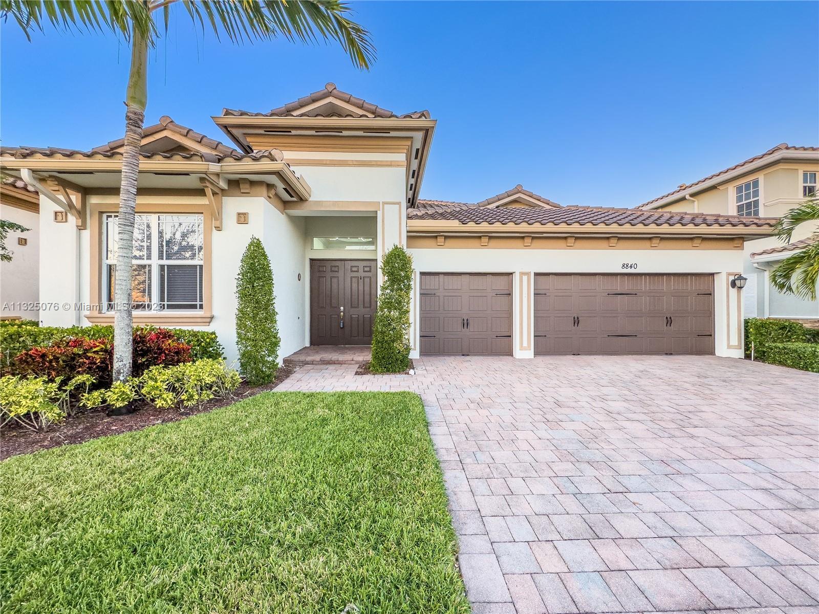Photo of 8840 Miralago Wy in Parkland, FL