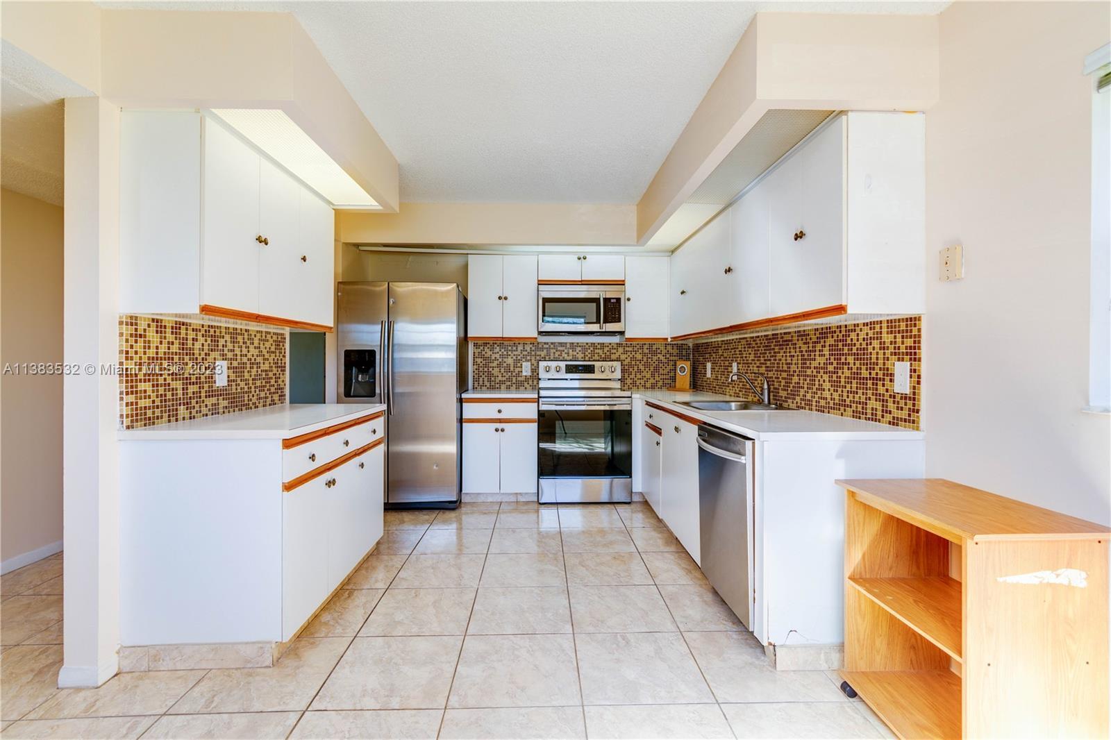 Photo of 500 SW 130th Ter #112A in Pembroke Pines, FL