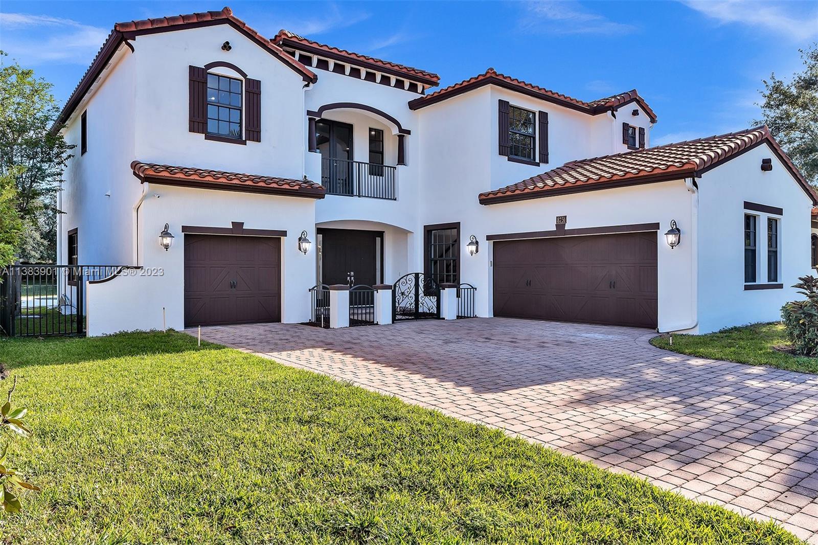 Photo of 8731 NW 41st St in Cooper City, FL