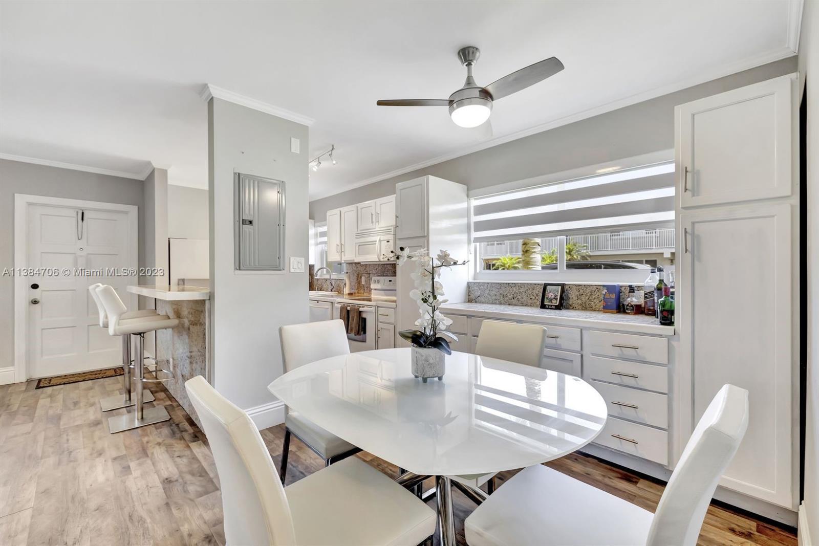 Photo of 2110 NE 42nd St #5B in Lighthouse Point, FL