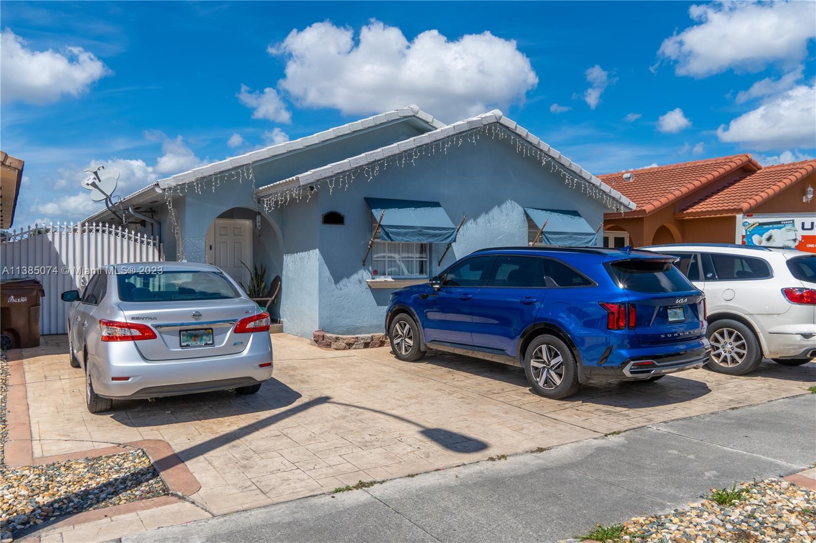 Photo of 2871 W 73rd St in Hialeah, FL