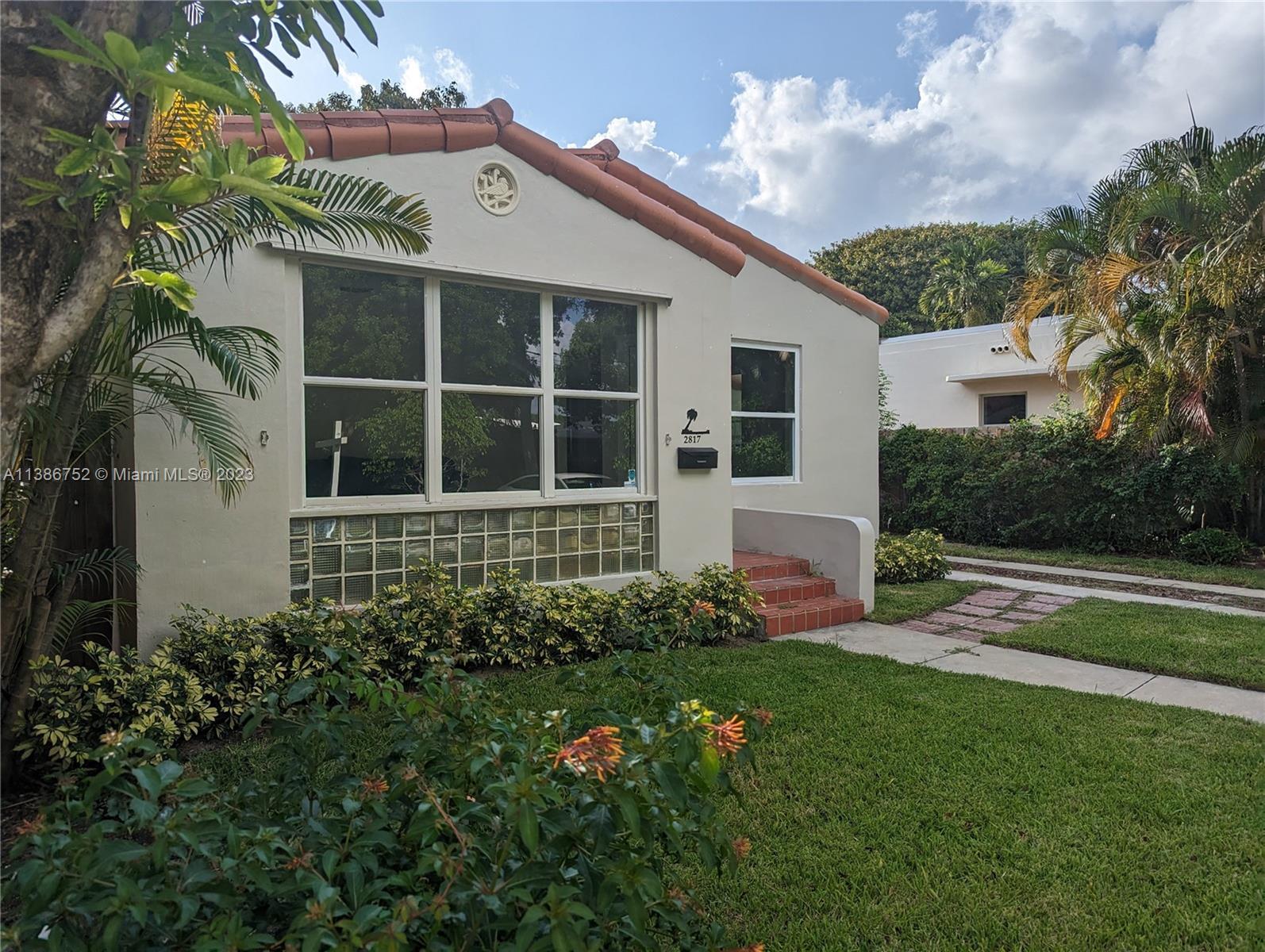 Photo of 2817 Poinsettia Ave in West Palm Beach, FL