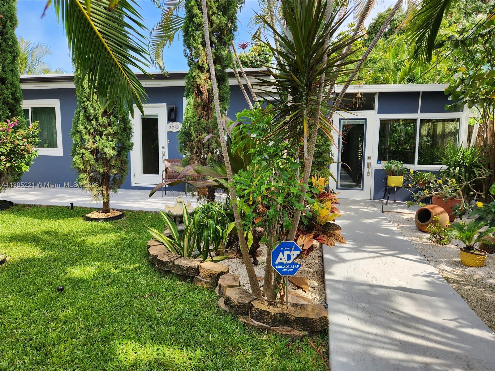 Photo of 2258 SW 15th St in Miami, FL