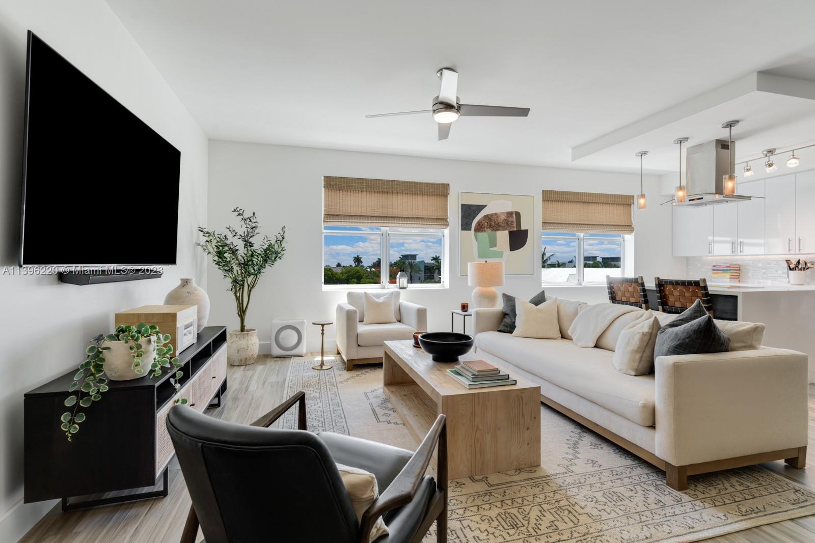 Photo of 236 SE 5th Ave #309 in Delray Beach, FL
