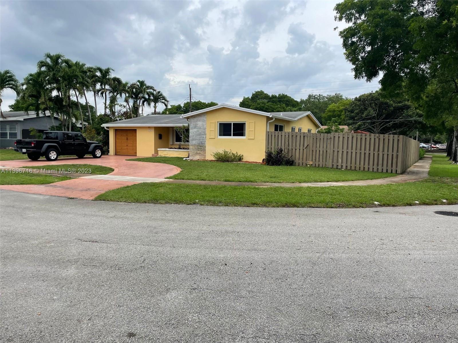 Photo of Address Not Disclosed in Cooper City, FL
