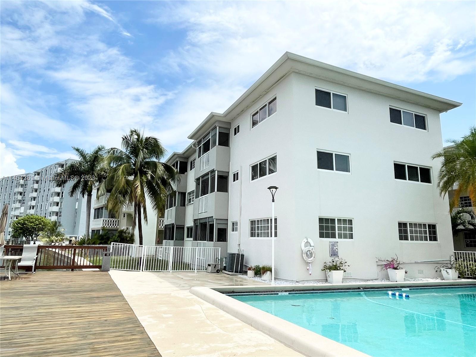 Photo of 462 Golden Isles Dr #211 in Hallandale Beach, FL