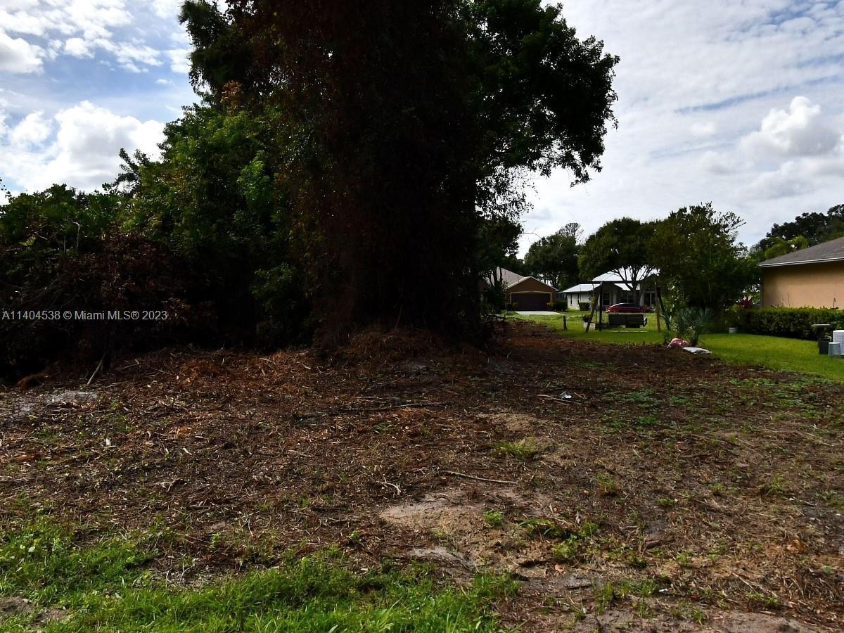 Photo of 8293 Spicebush Ter in Fort Pierce, FL