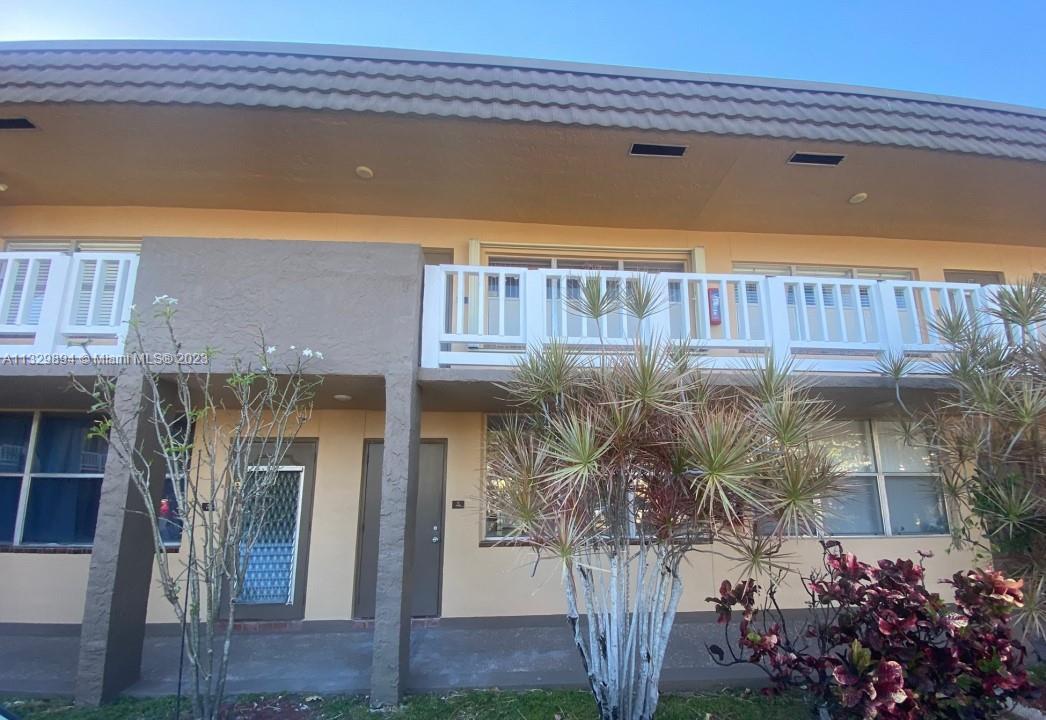 Photo of 9141 Sunrise Lakes Blvd #116 in Sunrise, FL